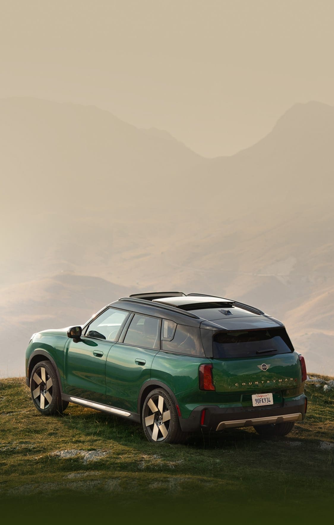 Mini Countryman Design Interior & Exterior Design Photos | 2027 MINI Countryman S ALL4