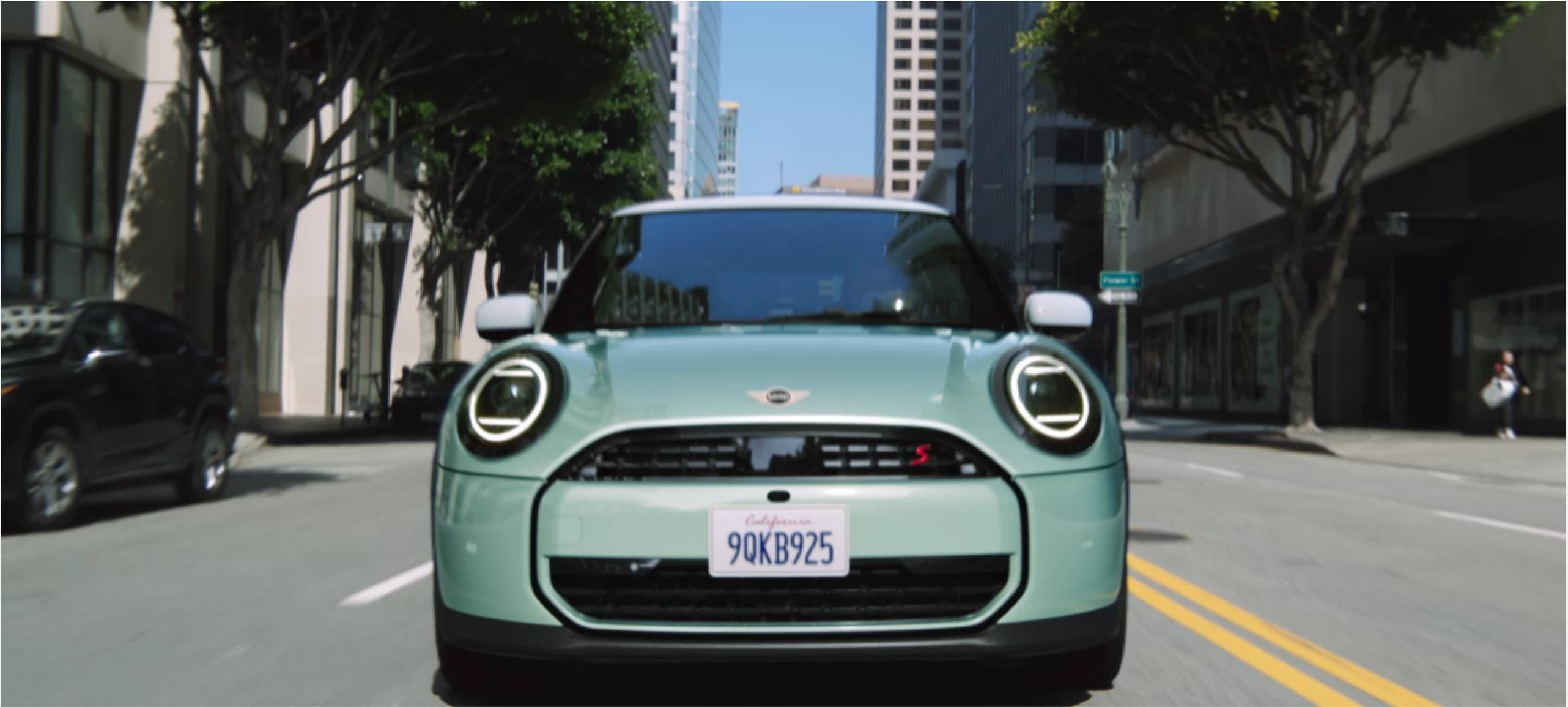 2025 MINI Cooper 4 Door Hatchback Price Specs Features